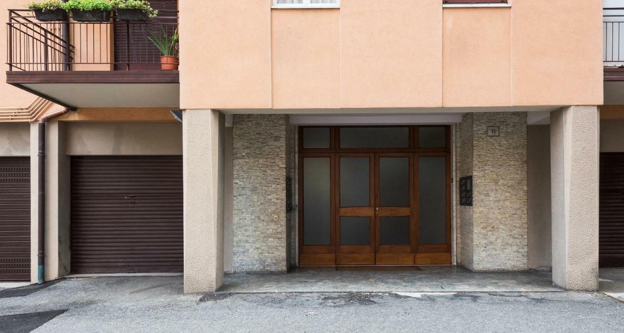 Joivy Welcoming 1Br Apt Next To Villa Olmo Como Buitenkant foto