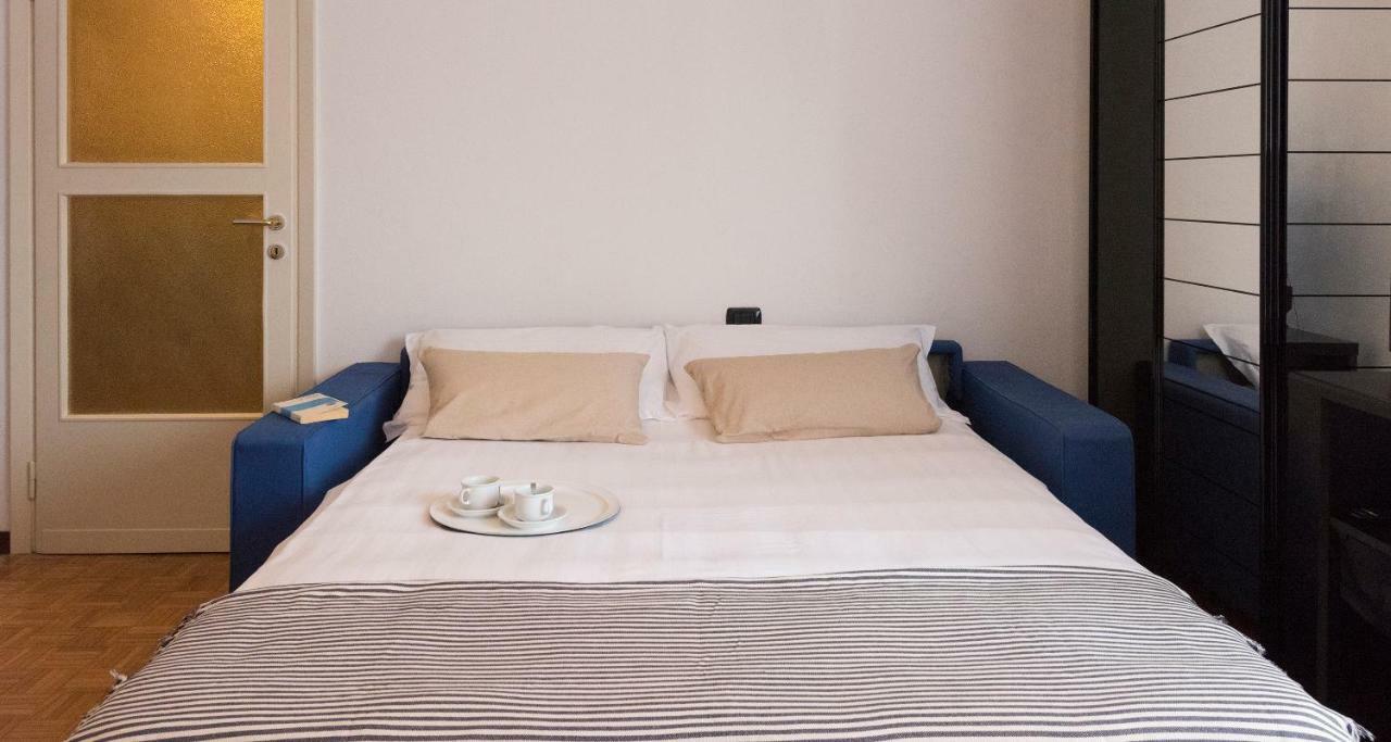 Joivy Welcoming 1Br Apt Next To Villa Olmo Como Buitenkant foto